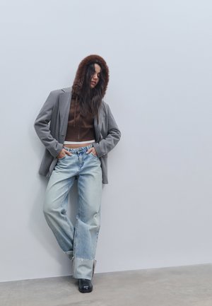 Stradivarius TURN-UP - Jeans relaxed fit - blue denim