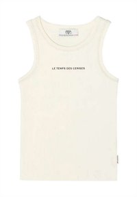 Crème-kleurige tanktop met ribbelstructuur, ronde halslijn en zwarte bedrukte tekst "LE TEMPS DES CERISES" op de voorkant.