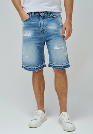 LOOSE - Jeans Shorts - blau