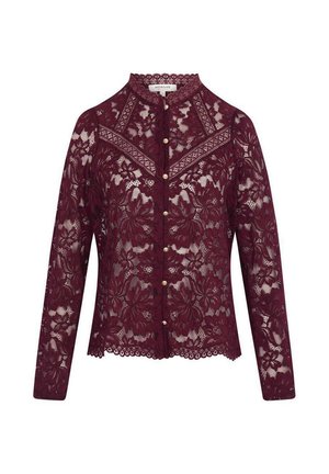 Blouse en dentelle bordeaux à manches longues avec motif floral, col haut, bords festonnés et fermeture à boutons sur le devant.