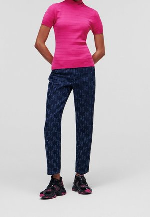 T-shirt print - pink