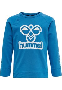 Blå bomulds sweatshirts med lange ærmer og et hvidt logo, der viser et stiliseret bi-design og tekst. Trykknaplukning ved halsen; ribbede manchetter.