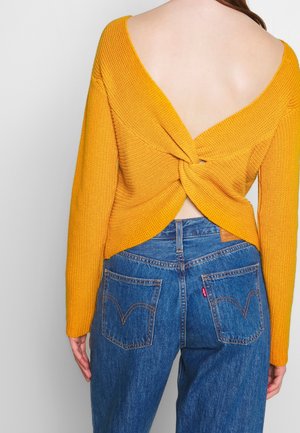 Jumper - yellow