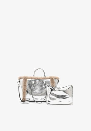 SURI FREY, SURI FREY SHOPPER SFY CHESSY - Borsa a mano - silver