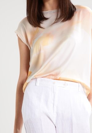 someday. Bluse - off-white