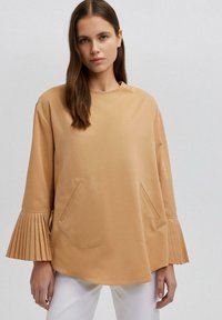 Touché Privé PLEATED - Tunika - camel