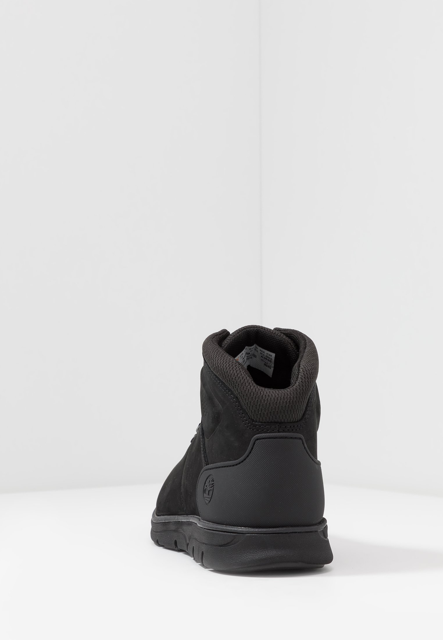 bradstreet mid hiker