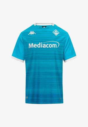 Maglia da calcio blu brillante con bordo bianco, logo Mediacom al centro, logo Kappa sul petto destro e stemma della squadra a forma di diamante sul petto sinistro.