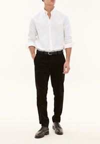 Oscar Jacobson DENZ - Chinot - black