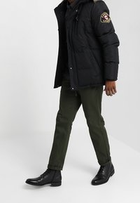Alessandro Zavetti Winterjas - black