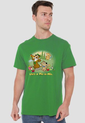 Cotton Soul, YOGI BEAR LIFES A PIC-A-NIC - Print T-shirt - dark green