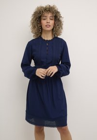 Cream - CRMILLA- ZALLY FIT - Kreklkleita - dress blues Miniatūras attēls 1