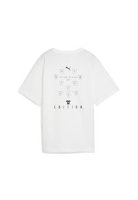 T-shirt en coton blanc avec un imprimé graphique au dos comprenant des chiffres et le logo "Puma", manches courtes et coupe décontractée.