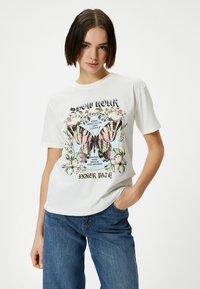 Koton - T-shirt z nadrukiem