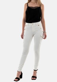 Morgan PEMA3 - Vaqueros pitillo - blanc