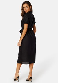 Bubbleroom V-NECK SHORT SLEEVE SHIRT DRESS - Sukienka koszulowa