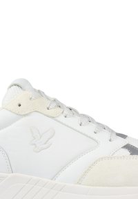 Lyle & Scott BENNACHIE RPS - Sneakers - white