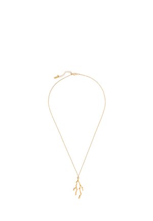 Fijne gouden ketting met een takvormige hanger met kleine uitlopers, sluiting en verstelbaar kettingeind zichtbaar.