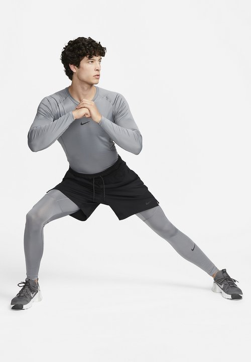 Nike M NP DF TIGHT - Base layer - smoke grey black — photo 2