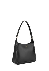 Zwarte leren schoudertas met een gladde textuur, gestructureerde vorm en verstelbare schouderriem. Bevat hardware in goudtint en een gegdebossed logo.