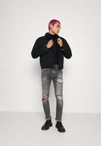 Calvin Klein Jeans REGULAR JACKET - Casaco de ganga - denim medium