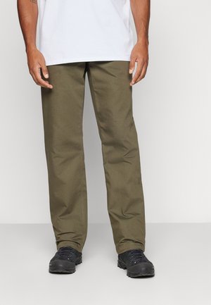 TRAVELER CHINO PANTS - Pantalons outdoor - basin green