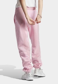 pantalon adidas rose et noir