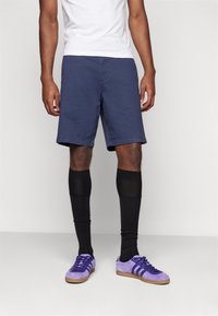 GAP ESSENTIAL SHORT - Shorts - vintage navy