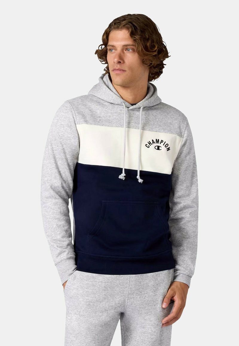Šedá a n�ámorníčka farba blokovaná mikina s kapucňou, sťahovacími šnúrkami, klokaním vreckom a logom "CHAMPION" na hrudníku. Vyrobené z mäkkej, textúrovanej látky.