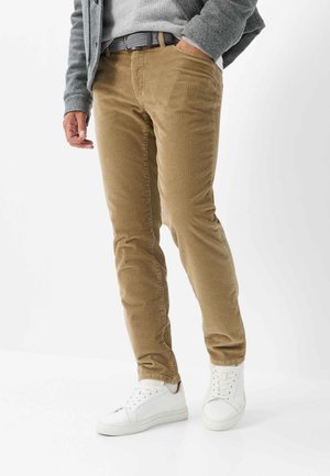 BRAX, STYLE CADIZ - Bukser - ivory