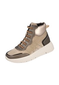 Zapatilla alta en beige y marrón con detalles texturizados, cuello acolchado, cordones marrones y suela blanca gruesa con estrías.