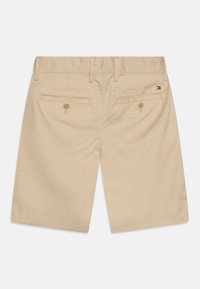 Tommy Hilfiger Shorts - white clay