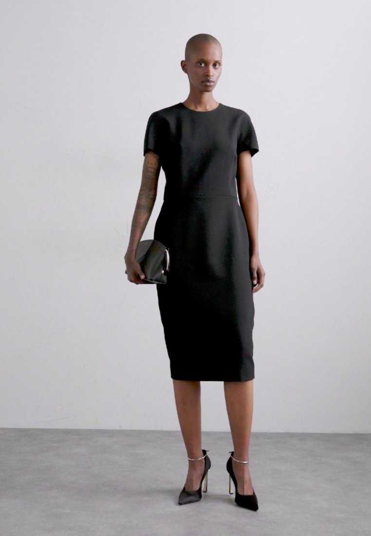 Victoria Beckham - Sukienka etui/czarny - Zalando.pl