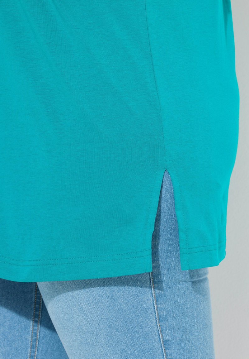 Ulla Popken Basic-v-Shirt Magliette Donna