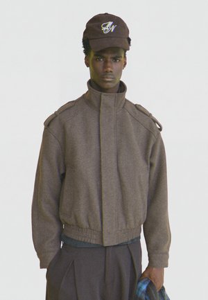 Bershka, Overgangsjakke - beige