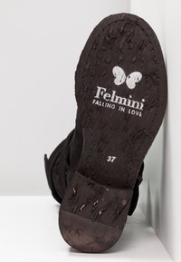 Felmini Botas camperas - black