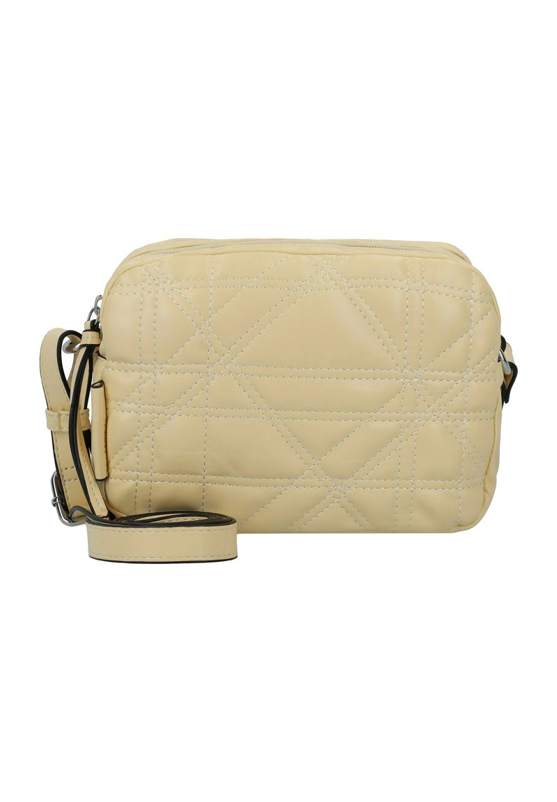 Bolso cruzado de cuero amarillo acolchado con forma rectangular, correa ajustable y detalles de costura en contraste. Cierre de cremallera en la parte superior.