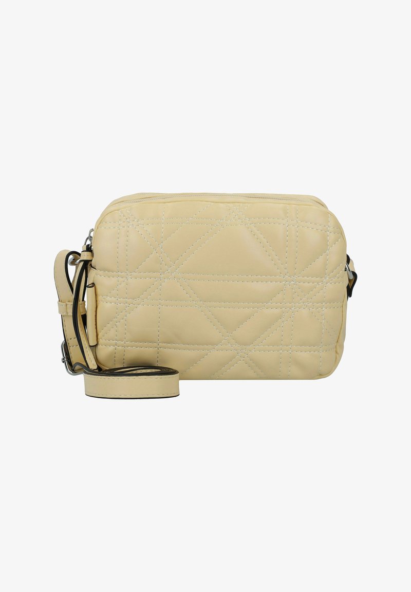 Bolso cruzado de cuero amarillo acolchado con forma rectangular, correa ajustable y detalles de costura en contraste. Cierre de cremallera en la parte superior.