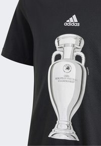 adidas Performance OFFICIAL EMBLEM TROPHY KIDS - Triko s potiskem - black