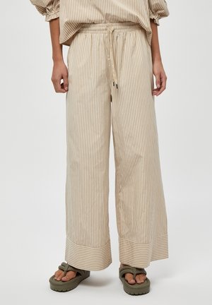 SAVIA  - Broek - sand stripes