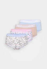 Vier paar damesonderbroeken: bloemen- en pastelkleuren. Materialen omvatten katoenmixen, met elastische taillebanden met het "PIECES"-logo.