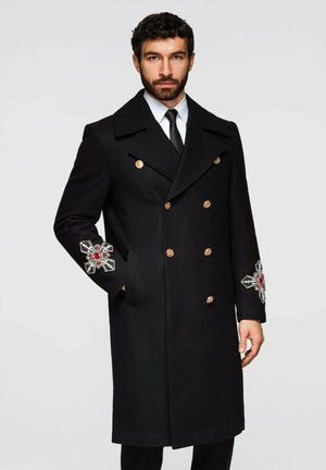 APPLIQUÉS ON THE SLEEVES OM-COWC - Manteau classique - black