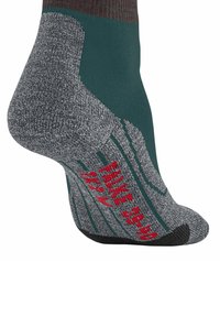 Calzino verde, grigio e nero con tallone rinforzato, design testurizzato e testo rosso stampato. Presenta una miscela di materiali per la durata.
