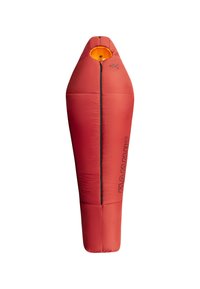 Rode slaapzak met een taps toelopend ontwerp, voorzien van een zwarte rits aan de ene kant en een oranje binnenvoering. Logo gedrukt op de buitenkant.