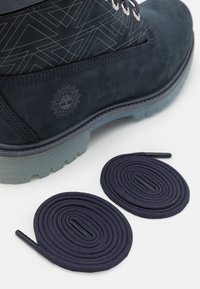 Timberland Nööritavad poolsaapad - navy