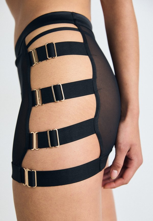 COLETTE BOX - Briefs3