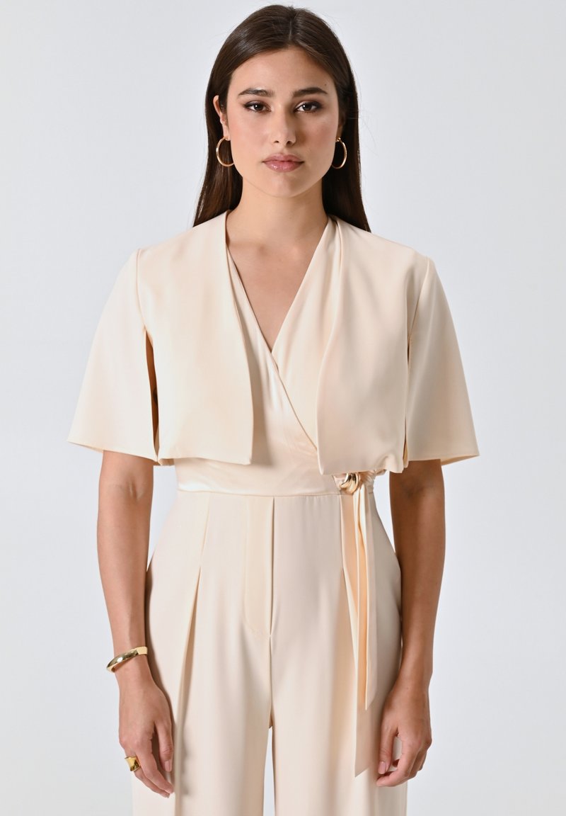 Rinascimento Blazer - beige