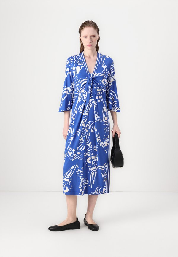 Day dress - gentian4