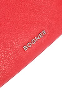 Bogner PONTRESINA LORA - Håndtasker - red