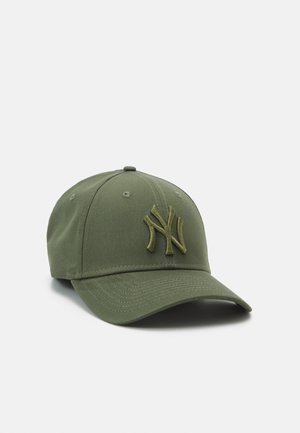 LEAGUE ESSENTIAL THIRTY - Cap - olive